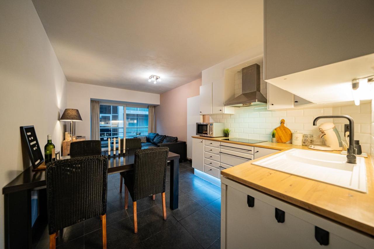 Appartement Miete - Dichtbij Strand En Winkels Bredene Kültér fotó